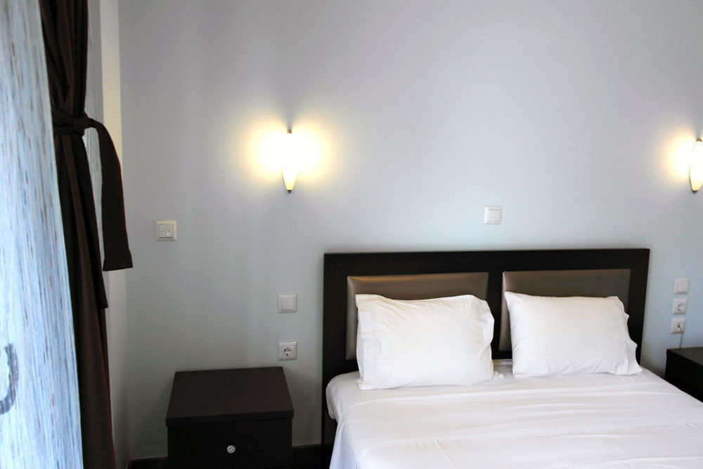 Hotel Makednos ニキティ エクステリア 写真